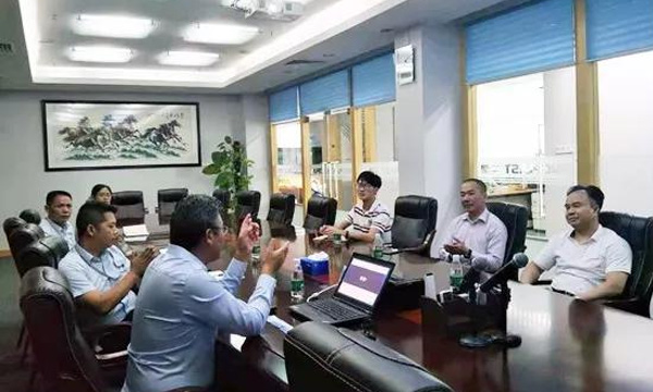 东莞市高新手艺工业协会长循分会江新红会长一行莅临尊龙凯时官网版登录旅行考察